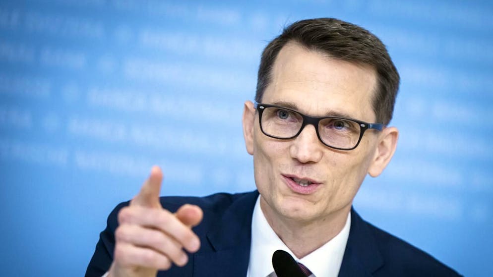 Martin Schlegel ha spiegato fra l'altro il modo in cui la BNS opera per decidere sui tassi.