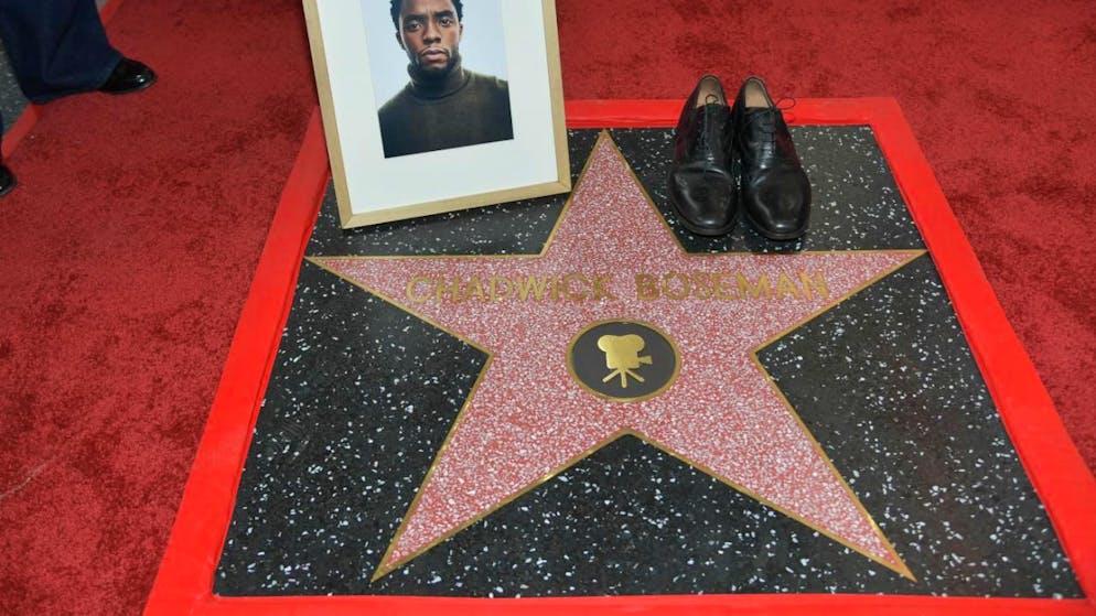 Chadwick Boseman a été honoré à titre posthume à Holywood, jeudi.