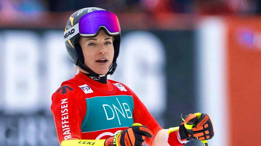 Lara Gut-Behrami è caduta pesantemente durante un allenamento di super-G.