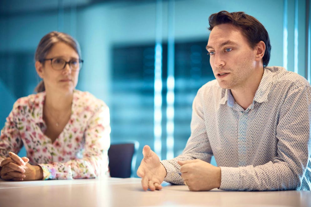 Unisanté in Lausanne setzt auf das Label «Friendly Work Space». Aurélie Morel und Antoine Piton sind bei Unisanté für die Umsetzung des betrieblichen Gesundheitsmamnagements zuständig.