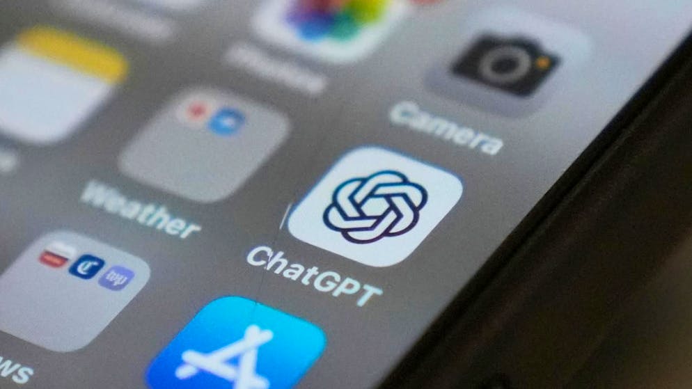 Mondo tech. OpenAI sfida WhatsApp con le chat di gruppo su ChatGPT