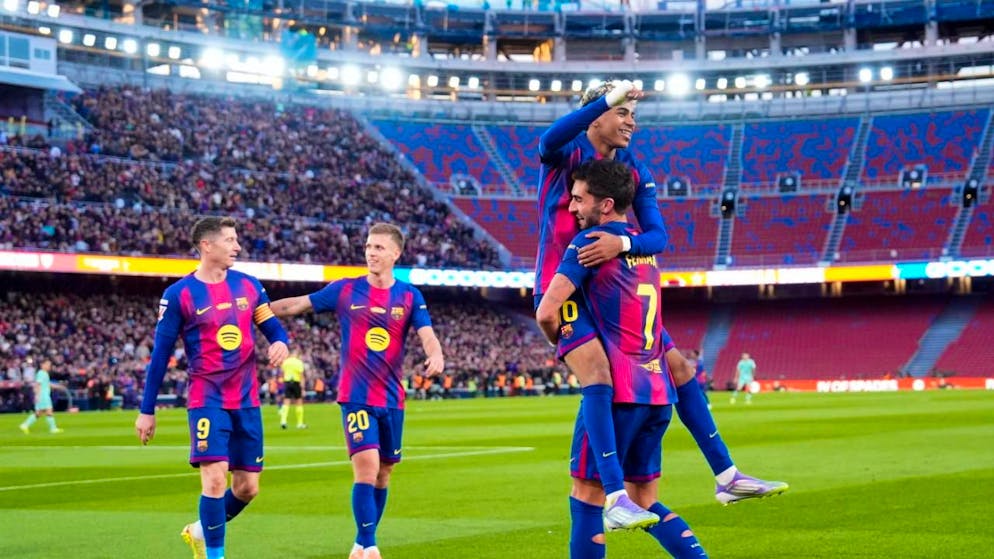 Vor noch nicht vollen Rängen im noch nicht komplett renovierten Camp Nou feierte der FC Barcelona einen ungefährdeten Sieg