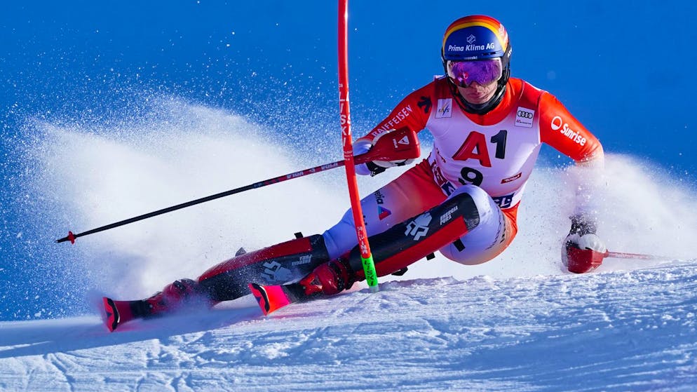 Tanguy Nef fällt vom geteilten 2. Platz auf Rang 5 zurück.