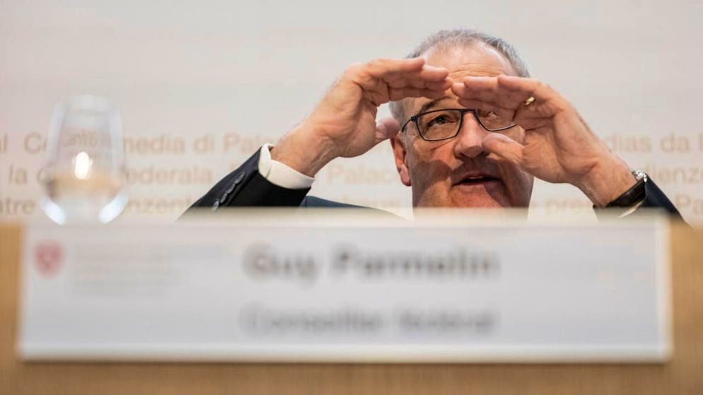 Il consigliere federale Guy Parmelin ha respinto le critiche riguardanti l'accordo sui dazi doganali americani. Si tratta di realpolitik, ha detto sulle onde della radio svizzerotedesca SRF. (immagine d'archivio)