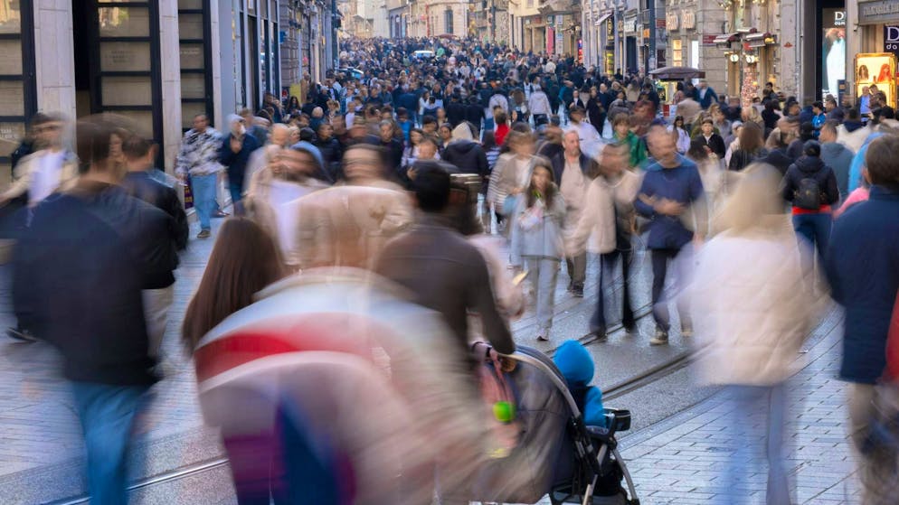 There have been several incidents involving tourists in the Turkish metropolis of Istanbul.