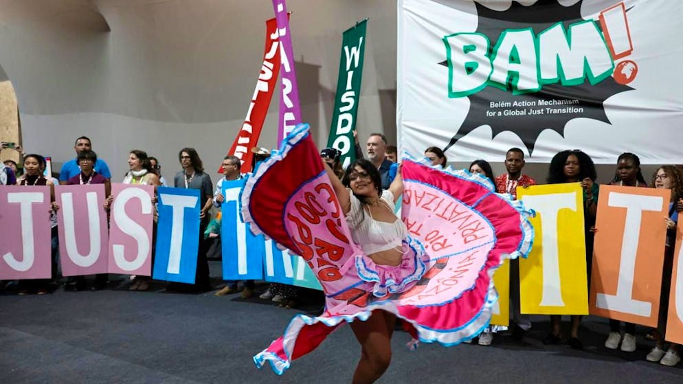 La COP30 s'est terminée samedi soir avec un retard d'environ 20 heures.