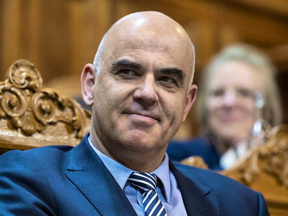 Following Alain Berset's resignation, severance payments to his closest associates are now becoming public.