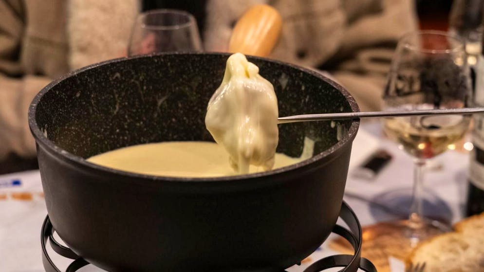 Du 4 au 6 décembre prochain, un menu typiquement vaudois, comprenant notamment la traditionnelle fondue, est proposé dans plus de 100 restaurants du canton pour le prix de 20 francs (photo symbolique).