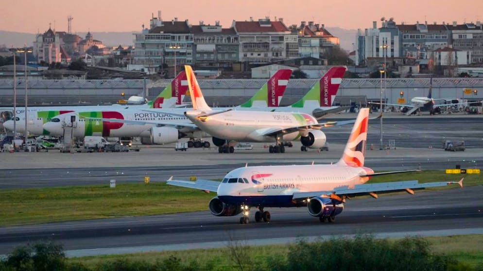 La compagnia portoghese TAP sospende i voli da e per Caracas. Si teme in particolare un rientro massiccio fra i 400 mila venezuelani originari dell'isola di Madeira. (immagine d'illustrazione)