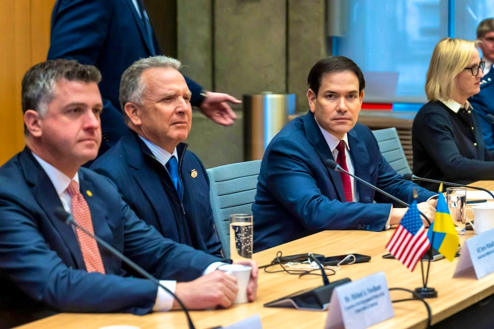 USA and Ukraine agree on revised peace plan - Gallery. The consultations in Geneva dragged on for several hours.