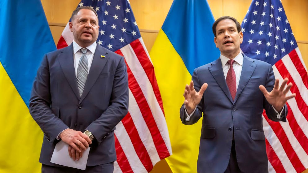 USA und Ukraine einigen sich auf überarbeiteten Friedensplan - Gallery. Nach dem Treffen in Genf bewerteten der ukrainische Verhandlungsführer Andrij Jermak und US-Aussenminister Marco Rubio die Gespräche als produktiv.