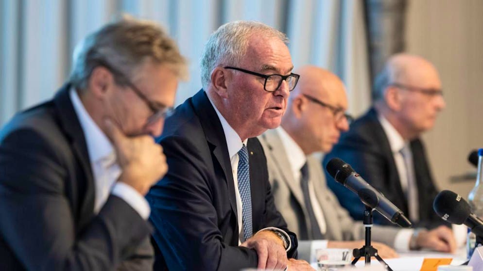 La Svizzera deve agire contro la burocrazia, ritengono le quattro associazioni