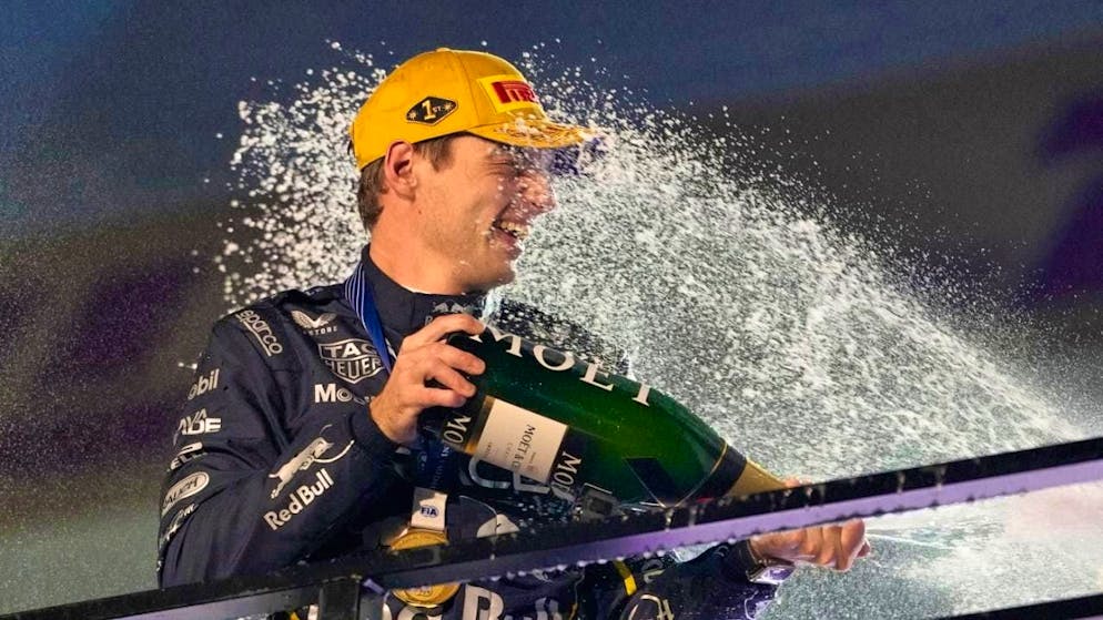 Max Verstappen can once again hope to successfully defend his title.