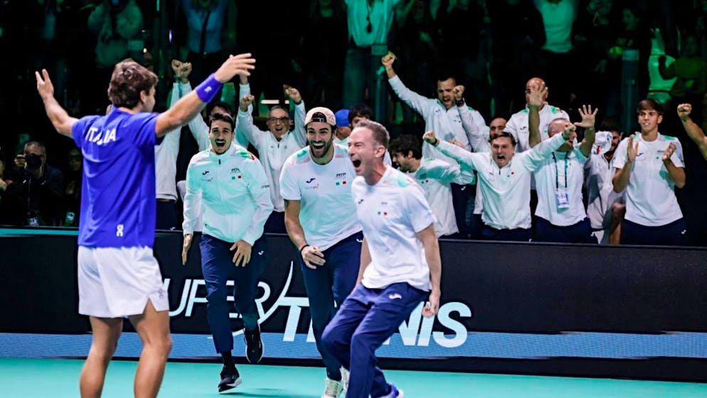 Der Idealfall für das neue Davis-Cup-Format: Italien feiert vor heimischem Publikum den Titel. Zu oft aber kommt bei den neutralen Zuschauern keine Stimmung auf
