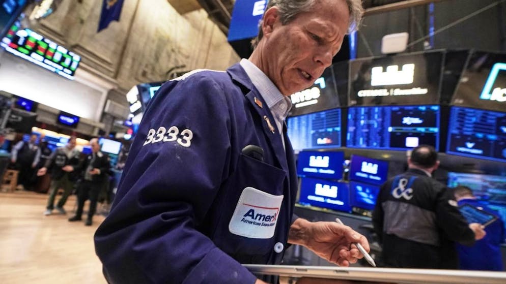 Per operare sui mercati finanziari occorre disporre di conoscenze che non tutti hanno.