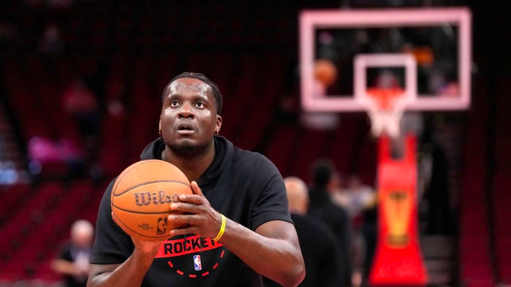 Clint Capela beim Aufwärmen