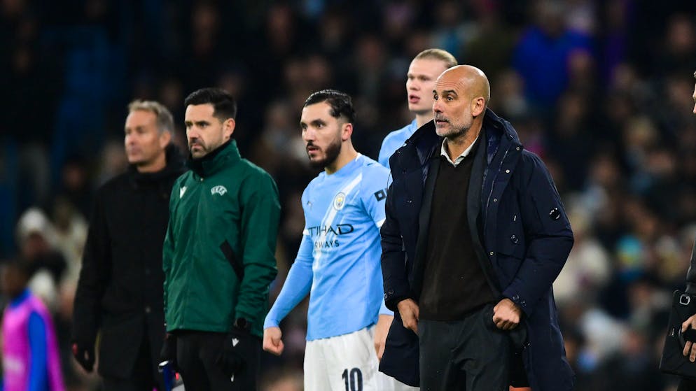 City-Trainer Pep Guardiola liess Stars wie Erling Haaland gegen Leverkusen vorerst auf der Bank.