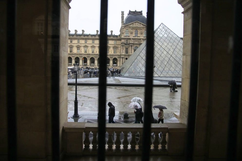 L'inchiesta non è ancora riuscita a trovare le tracce degli otto gioielli del XIX secolo trafugati.