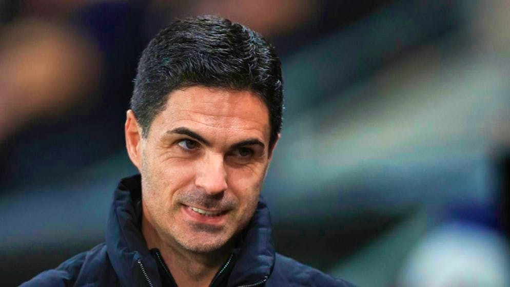 Spanish coach Mikel Arteta has taken Arsenal to the top of the Premier League.