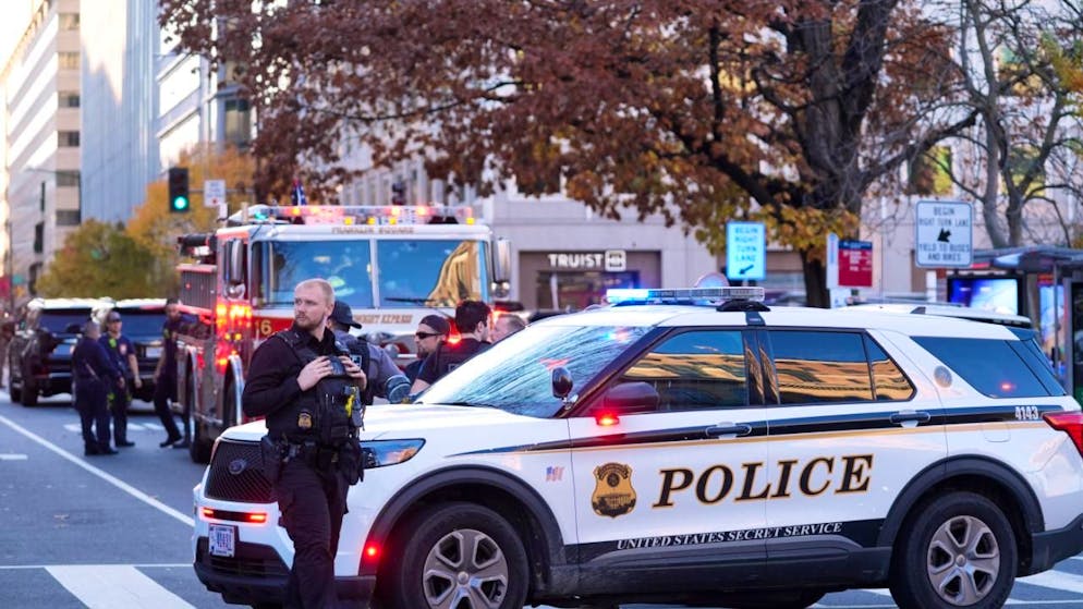 Shock a Washington. Spari vicino alla Casa Bianca, due soldati della Guardia Nazionale sono «in condizioni critiche»