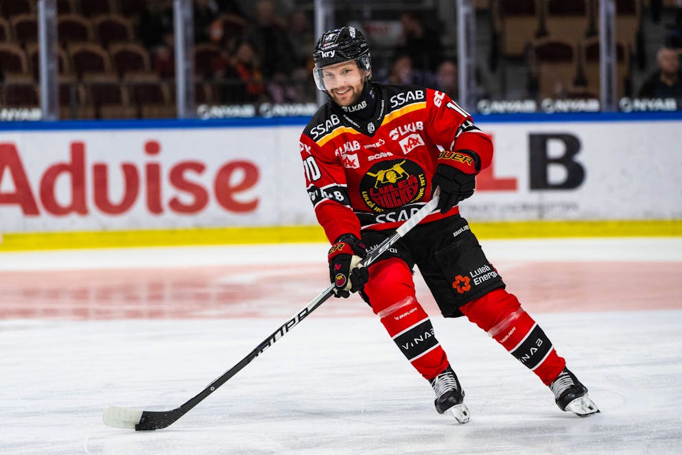 L'ala destra svedese Einar Emanuelsson