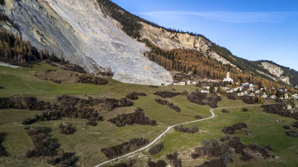 Soulagement. Risque d'effondrement d'un pan de roche entier levé à Brienz (GR)