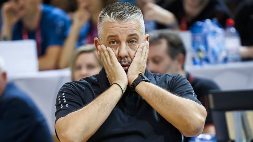 Ilias Papatheodorou et la Suisse ont subi une défaite rageante en Serbie.