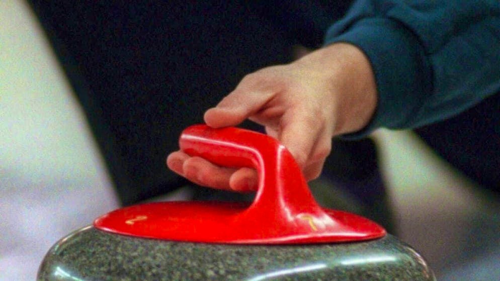 Curling requires a sure instinct.