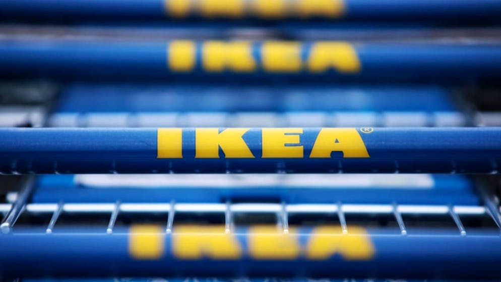 Die Möbelhauskette Ikea Schweiz hat im vergangenen Geschäftsjahr 2024/25 einen Besucherrekord erzielt. Der Umsatz ist allerdings etwas zurückgegangen. (Archivbild)