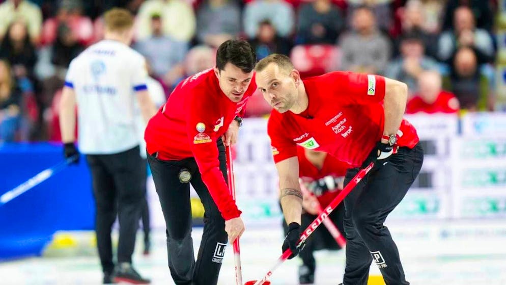 Benoit Schwartz-Van Berkel (l.) and Sven Michel from the Swiss European Championship team.