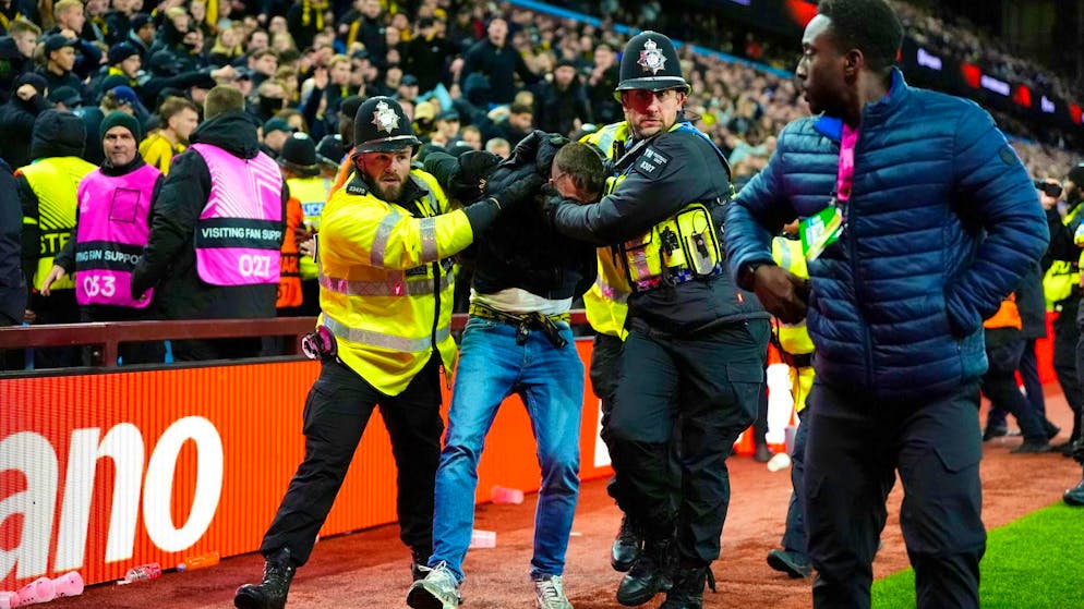 Durante YB-Aston Villa. La cronologia dell'escalation nel settore di trasferta dello Young Boys
