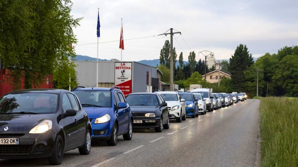 Plusieurs accords transfrontaliers ont été signés jeudi à Genève afin de renforcer les alternatives à la voiture individuelle dans le Grand Genève (image prétexte).