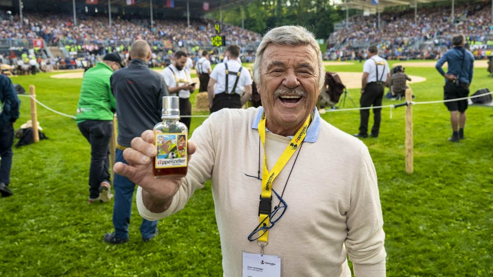 Die reichsten in der Schweiz wohnhaften Menschen mit Sportbezug. <strong>Rang 295: Hans (Hausi) Leutenegger. Vermögen: 125 Millionen Franken.</strong> Der Bob-Olympiasieger von 1972 gründete in den 60er-Jahren ein erfolgreiches Dienstleistungsunternehmen.