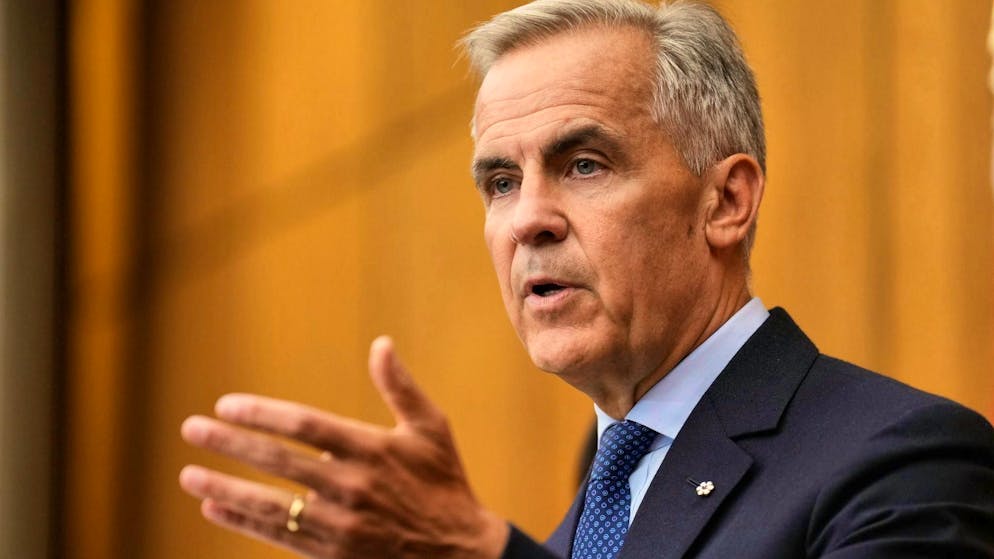 Canada's Premier Carney plans new oil pipeline.