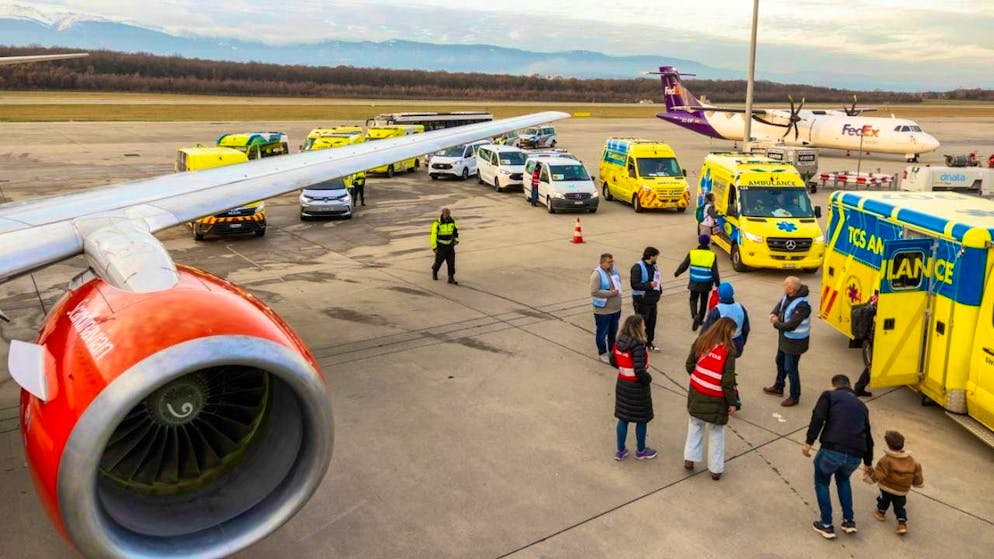 More injured children from Gaza arrived in Geneva and Zurich on Friday.