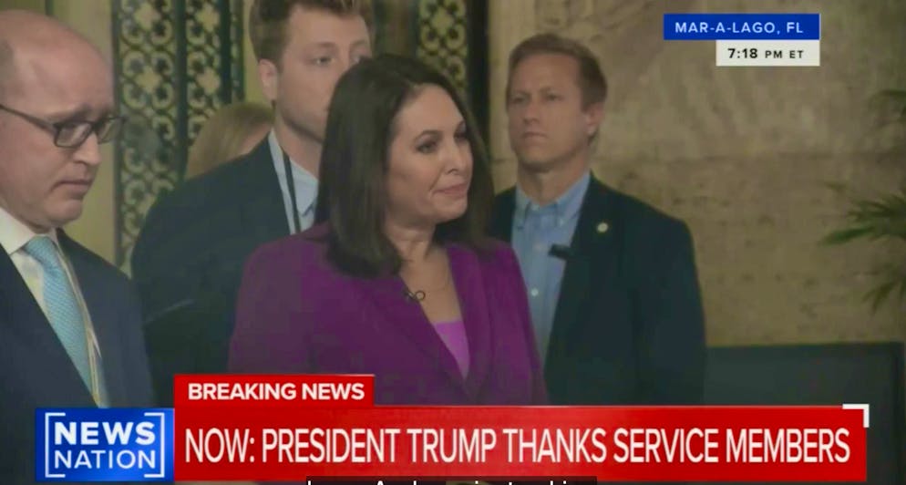 Trump calls her "stupid": the journalist's face speaks volumes.