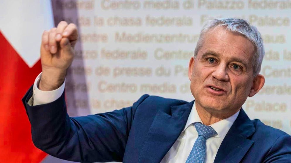 The Swiss asylum system works well in principle, but still has weaknesses. Justice Minister Beat Jans is now examining measures in various areas with representatives from all three levels of government.