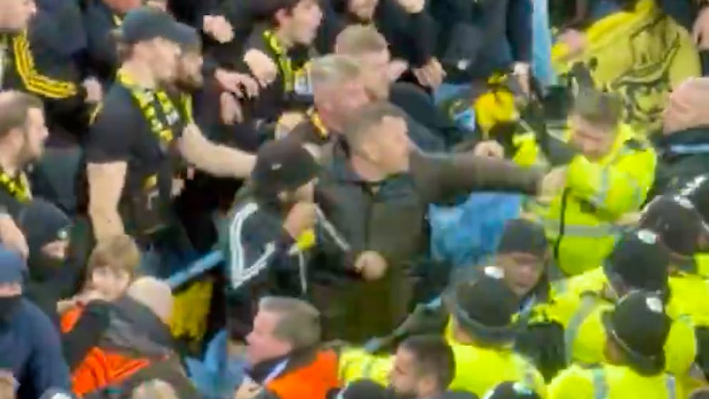 «Unerträgliches Verhalten». Englands Presse ist geschockt von «kranken YB-Fans»