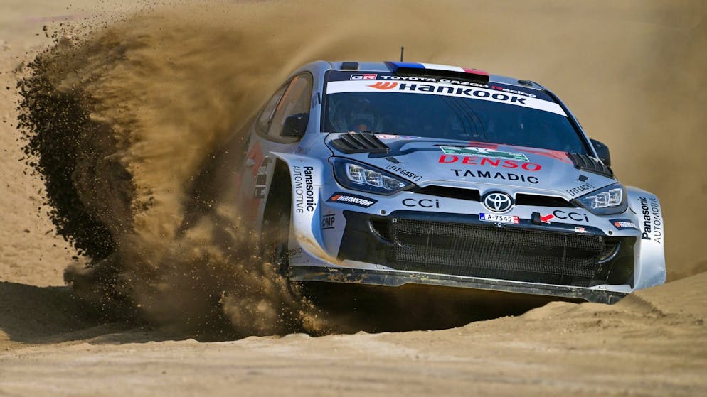 Rallye d'Arabie saoudite. Sébastien Ogier entre dans la légende et égale Sébastien Loeb