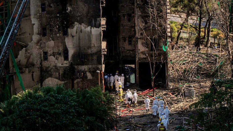 Incendio. Tre giorni di lutto a Hong Kong per gli oltre 120 morti nel rogo