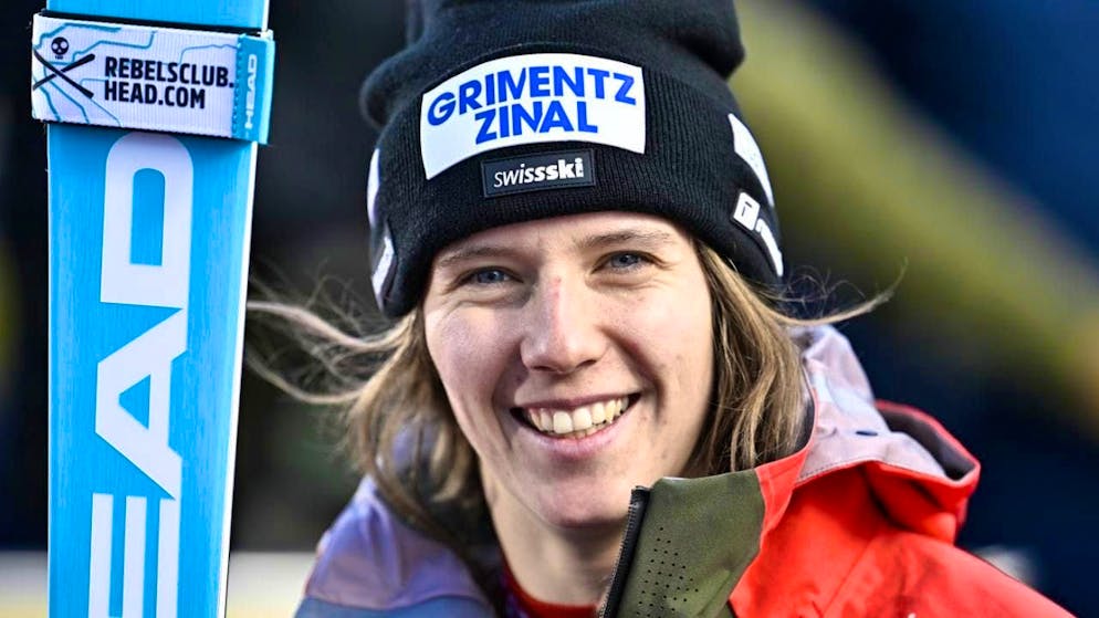 Camille Rast is tenth after the first run of the giant slalom in Copper Mountain