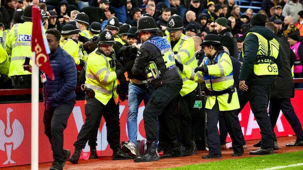 Les supporters d’YB se sont «illustrés» de bien mauvaise manière jeudi à Birmingham