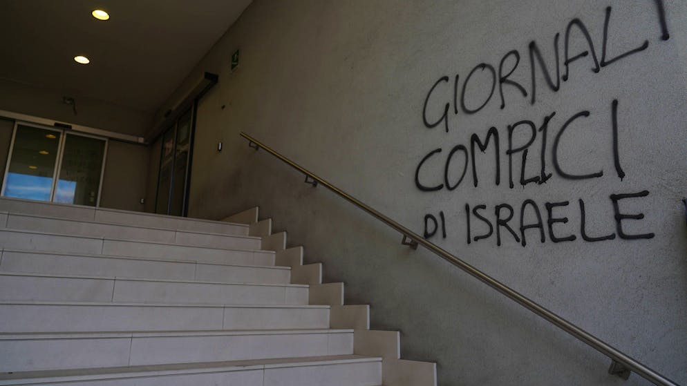 Un «acte grave et inacceptable». L’Italie s’émeut des actes de vandalisme contre la rédaction de La Stampa