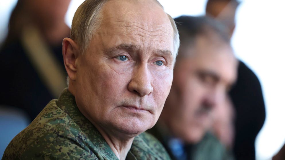 Kurz vor Treffen mit Trump-Vertretern. «Wir sind bereit, wenn ihr Krieg wollt» – Putin droht Europa offen