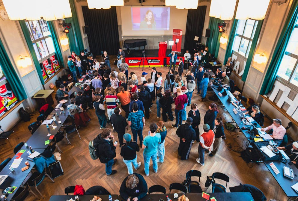 So sah die Abstimmungsfeier im Berner Progr am Sonntagnachmittag aus.