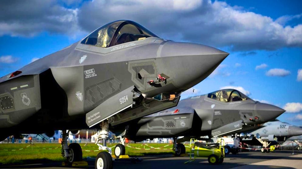 ARCHIVE - Lockheed Martin F-35 stealth multirole fighter jet of the USA is on display at the ILA space exhibition. Photo: Britta Pedersen/dpa-Zentralbild/dpa