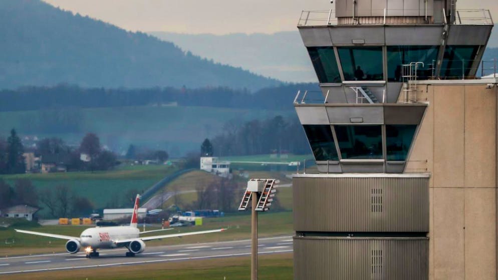 80 Prozent aller Personen, die letztes Jahr des Landes verwiesen wurden, verliessen die Schweiz unter Zwang. (Symbolbild)