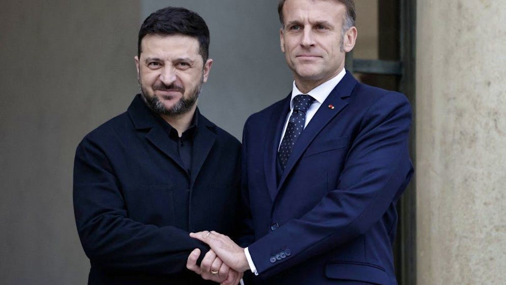 Guerre en Ukraine. Zelensky à Paris au cœur d’un va-et-vient diplomatique orchestré par Trump