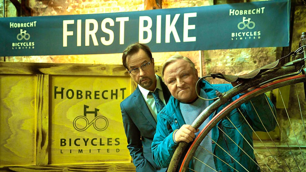 How the farewell of Münster public prosecutor Klemm went. In their 48th case, Professor Boerne (Jan Josef Liefers, left) and Inspector Thiel (Axel Prahl) investigate the history of the bicycle in the cycling city of Münster.