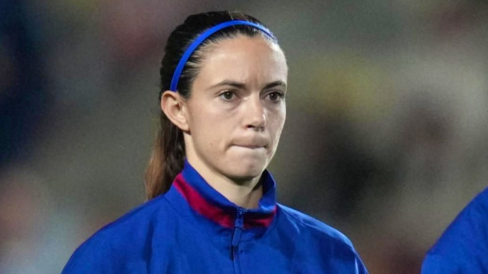 Monatelanger Ausfall. Weltfussballerin Aitana Bonmati fällt mit Wadenbeinbruch aus